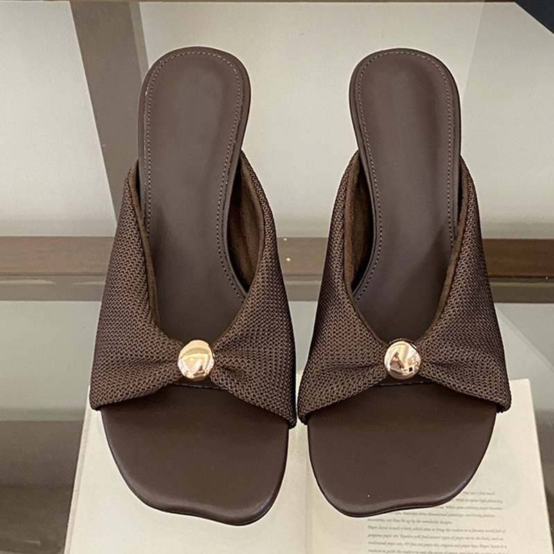 Street Fashion Clothes - Liyke Summer Slippers Women Fashion Metal