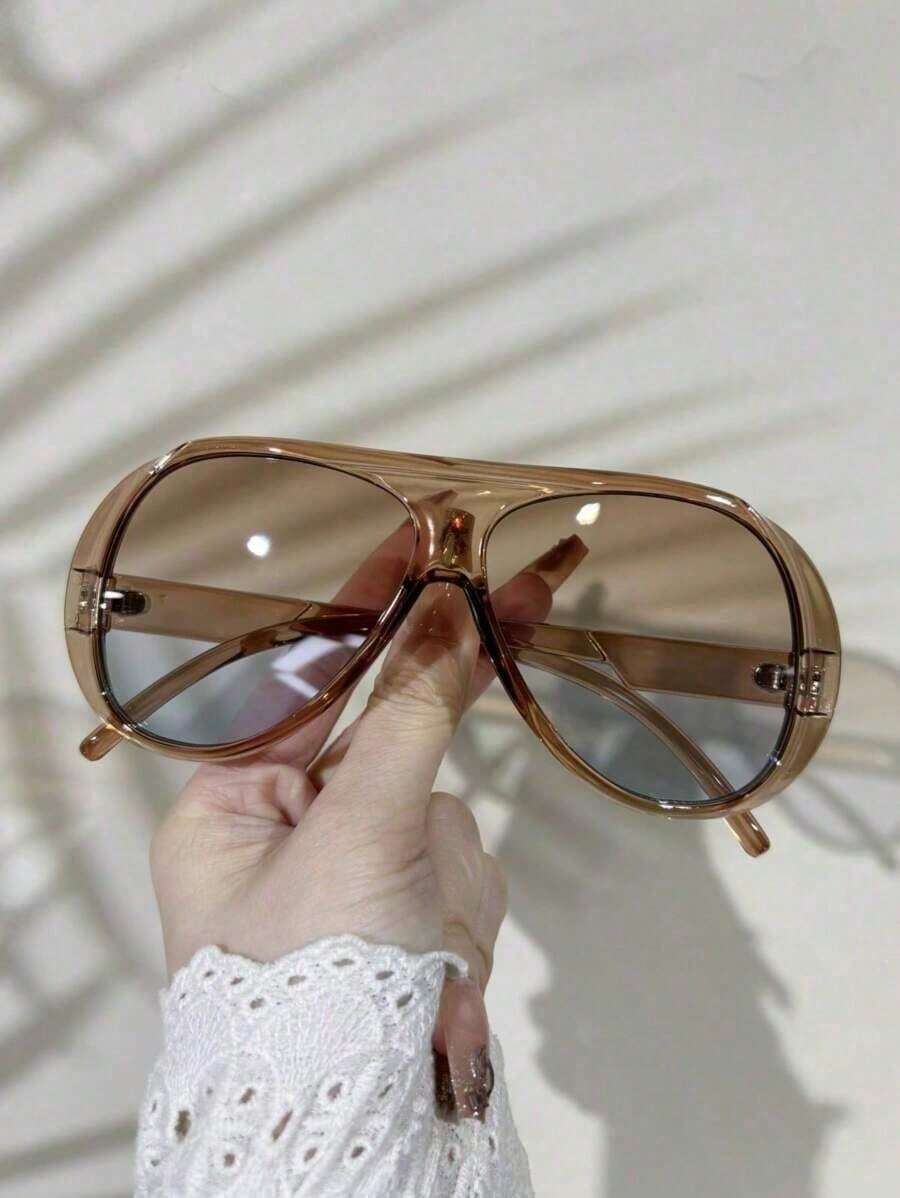Street Fashion High End - 1 Piece Brand New Retro Design
