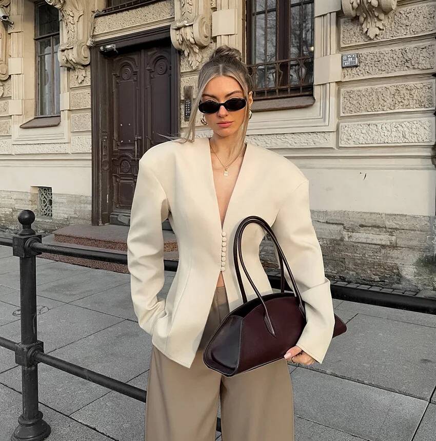Street Fashion Taiwan - Lady Solid Waist Cinching Blazers Fashion