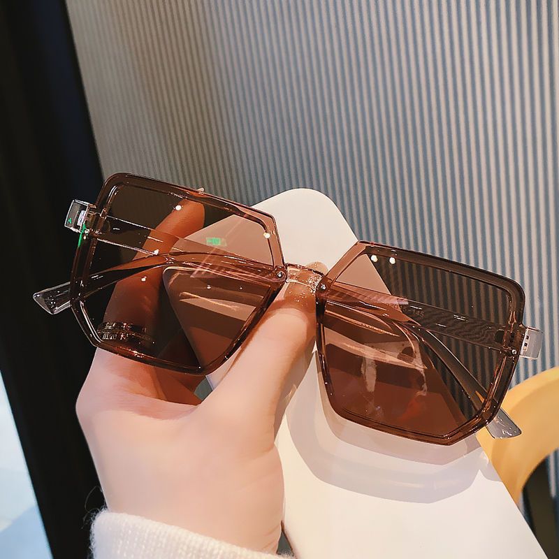 New retro sunglasses, sunshade - đánh giá và giá Street Fashion High End