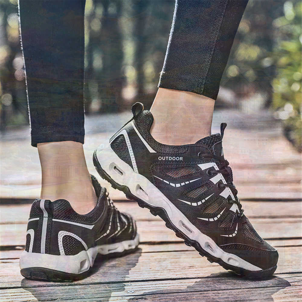 Sumer Round Tip Silver Sneaker - đánh giá và giá Street Fashion Asian Men